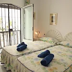 Los Pinos 29 Villas Casasol